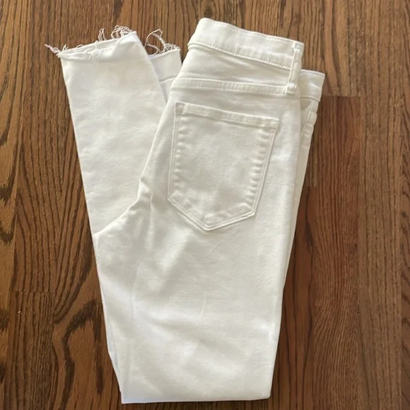 Banana Republic white denim jeans - Picture 3 of 3